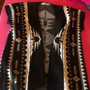 AZTEC cardigan ! Super cute!